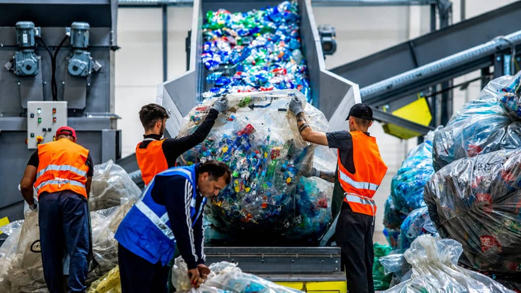 Uniunea Europeană interzice ambalajele din plastic de unică folosință pentru produsele proaspete din 2030 1 Uniunea Europeană interzice ambalajele din plastic de unică folosință pentru produsele proaspete din 2030
