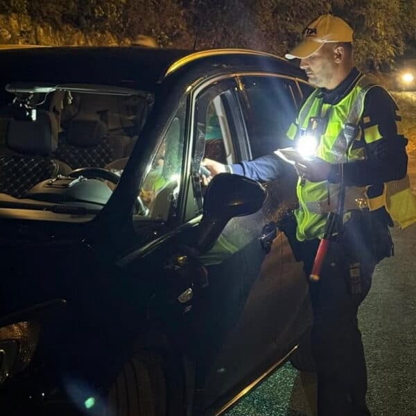 doi bărbați au fost prinși la volan sub influența alcoolului în aceeași noapte