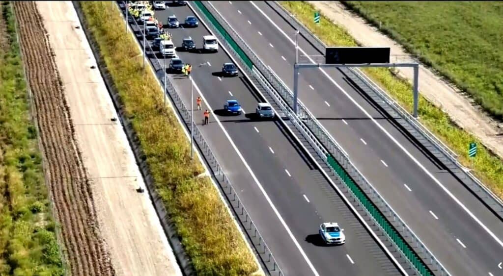 Autostrada Moldovei ajunge la Bacău cu 47 de kilometri noi, dar fără benzinării 1 Autostrada Moldovei ajunge la Bacău cu 47 de kilometri noi, dar fără benzinării
