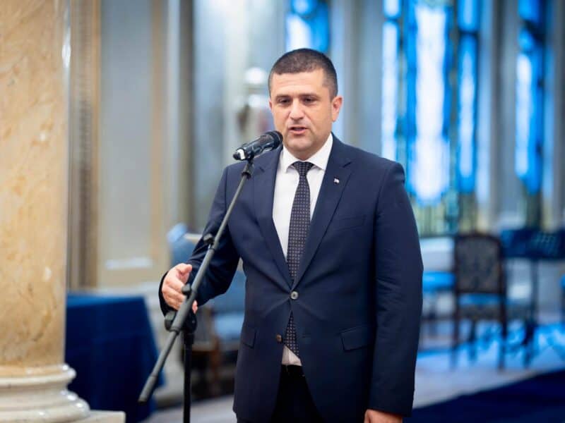 ministrul transporturilor anunță reforme majore la cnair, cu camere pe șantiere și gps pe utilaje