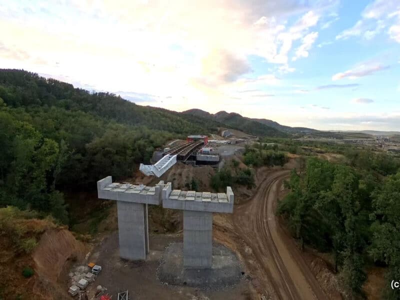 a1 mai are 87 de kilometri de construit până la finalizare completă
