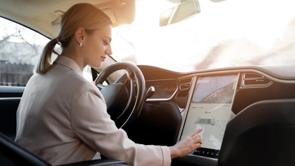 Tesla ar putea primi aprobarea în întreaga UE pentru sistemul de condus asistent 1 Tesla ar putea primi aprobarea în întreaga UE pentru sistemul de condus asistent