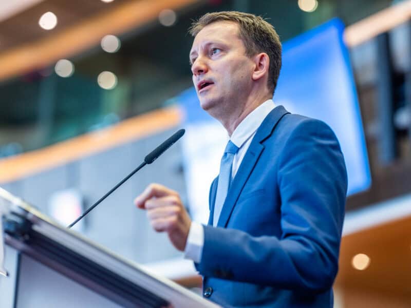 nicușor dan l‑a desemnat premier pe siegfried mureșan, care a acceptat propunerea