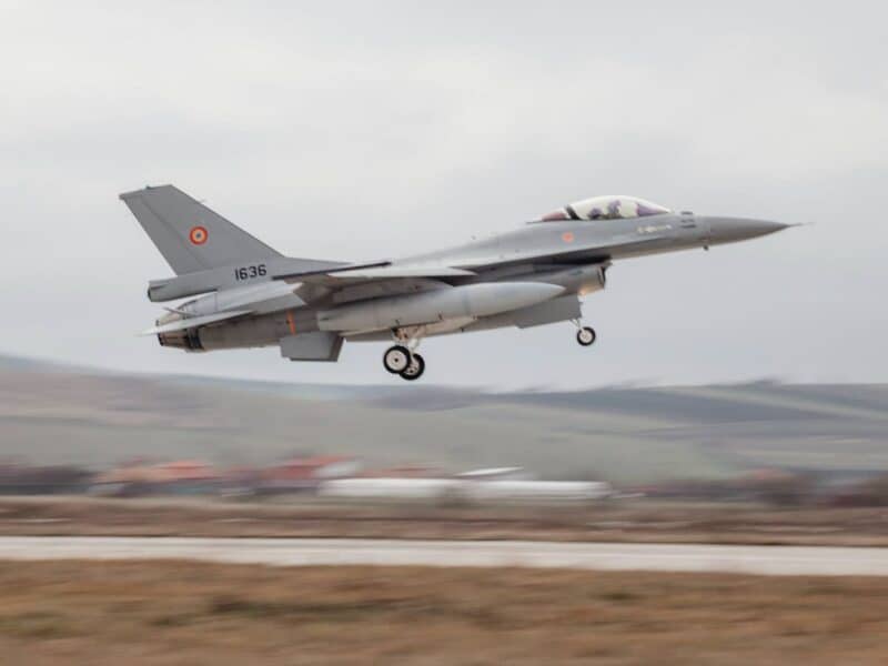 avioanele militare execută zboruri supersonice pe întreg teritoriul româniei până luni